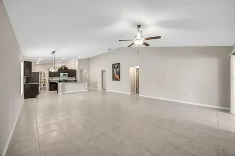 138 Rain Berry Avenue Ruskin FL 33570