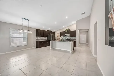 138 Rain Berry Avenue Ruskin FL 33570