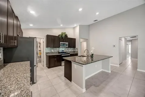 138 Rain Berry Avenue Ruskin FL 33570