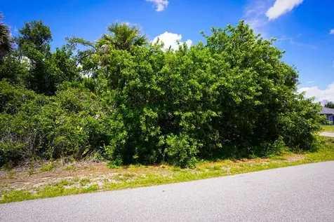 Brickell Drive North Port FL 34286