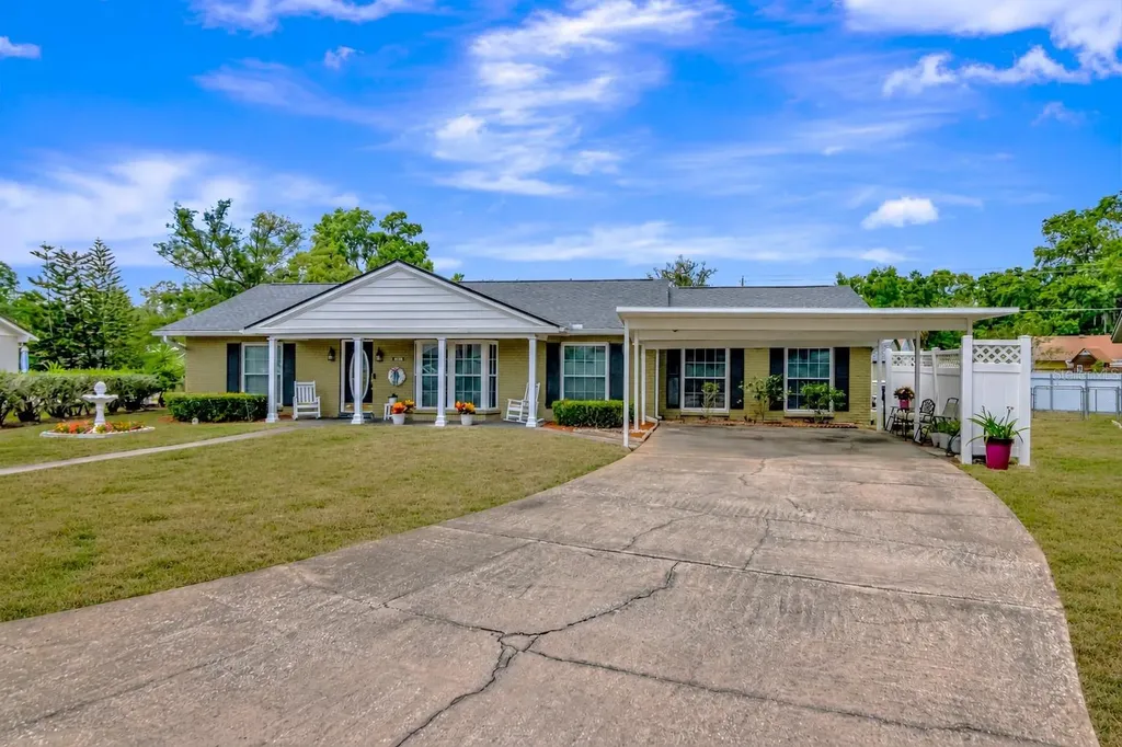 18318 Dolly Brook Lane Lutz FL 33549