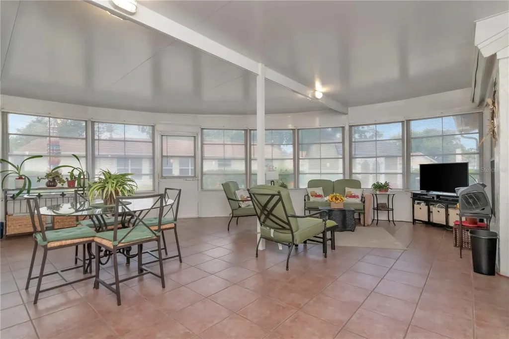 18318 Dolly Brook Lane Lutz FL 33549