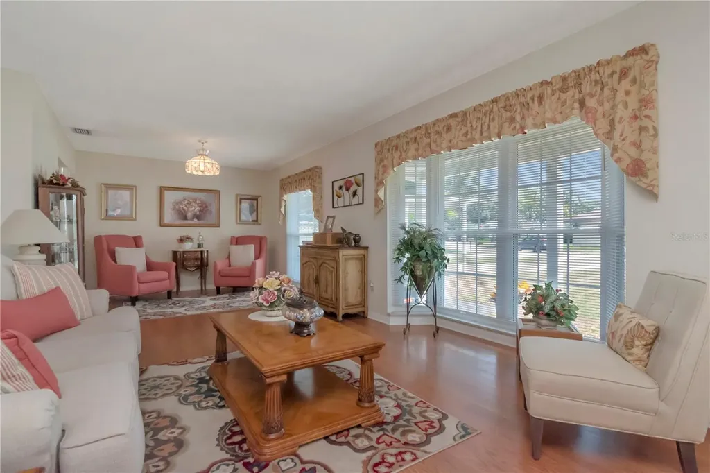 18318 Dolly Brook Lane Lutz FL 33549