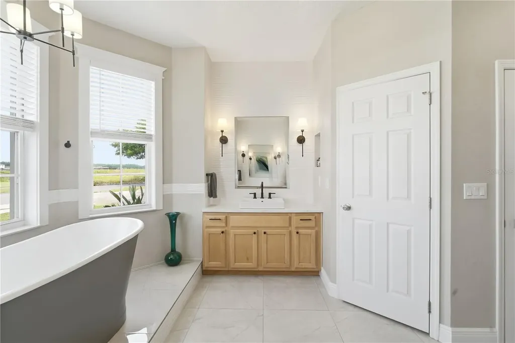 2425 Maracaibo Drive Kissimmee FL 34746