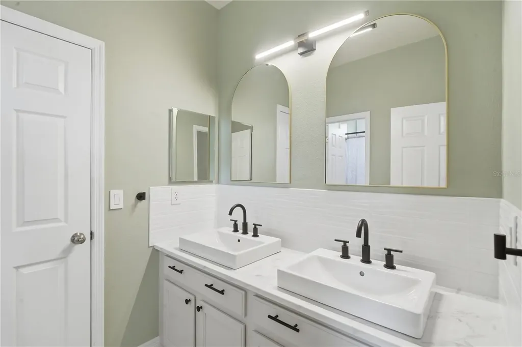 2425 Maracaibo Drive Kissimmee FL 34746