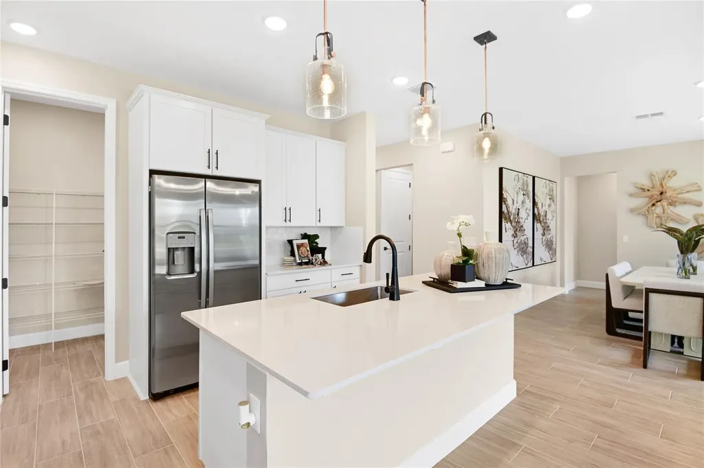 190 Blue Star Court Tavares FL 32778