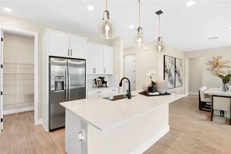 190 Blue Star Court Tavares FL 32778