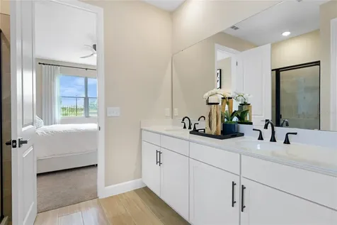 190 Blue Star Court Tavares FL 32778