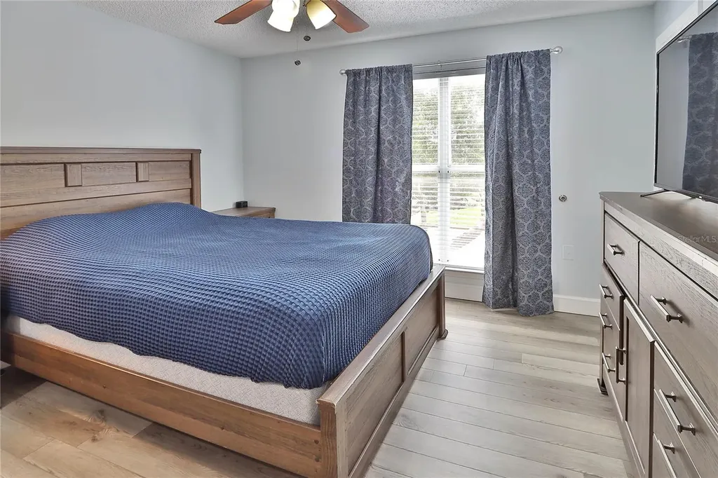 10028 Strafford Oak Court Tampa FL 33624