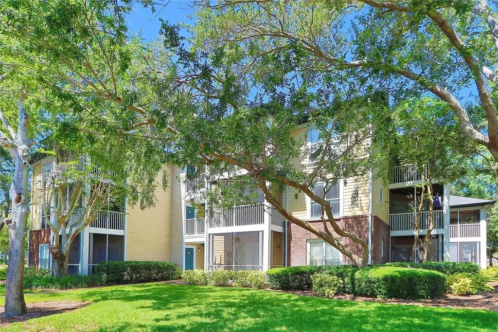 10028 Strafford Oak Court Tampa FL 33624