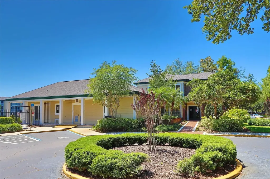 10028 Strafford Oak Court Tampa FL 33624