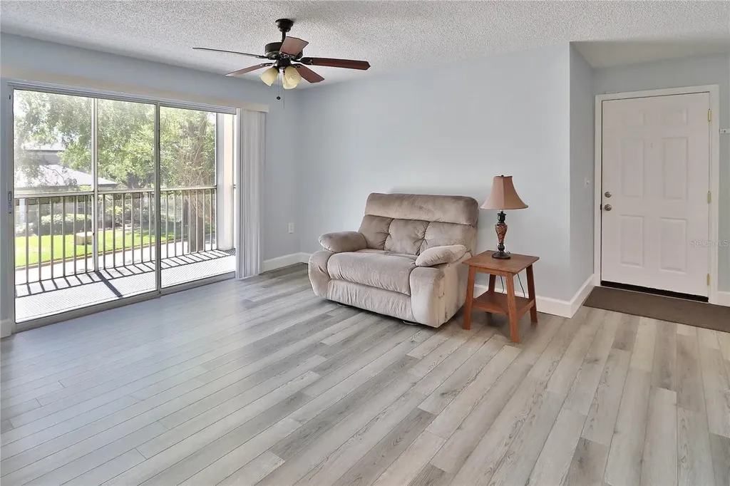 10028 Strafford Oak Court Tampa FL 33624