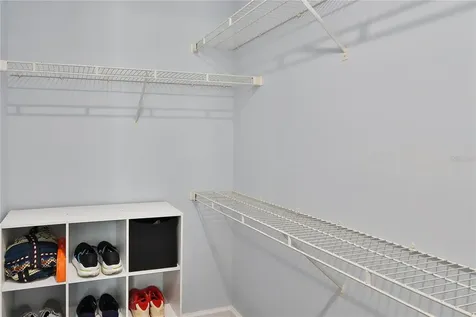 10028 Strafford Oak Court Tampa FL 33624