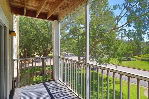 10028 Strafford Oak Court Tampa FL 33624