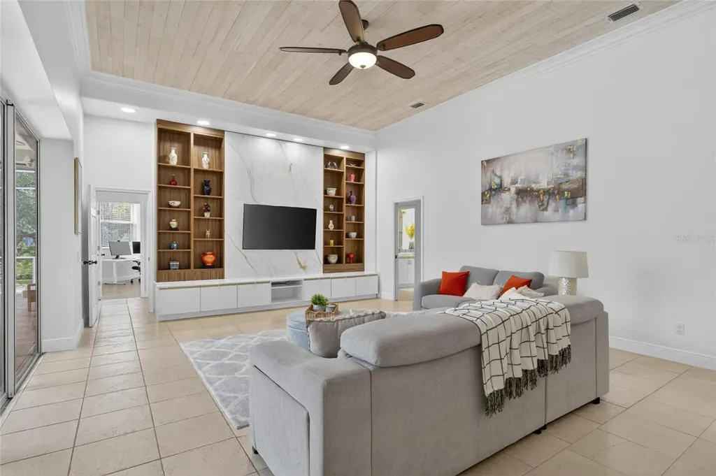 6353 W Maclaurin Drive Tampa FL 33647