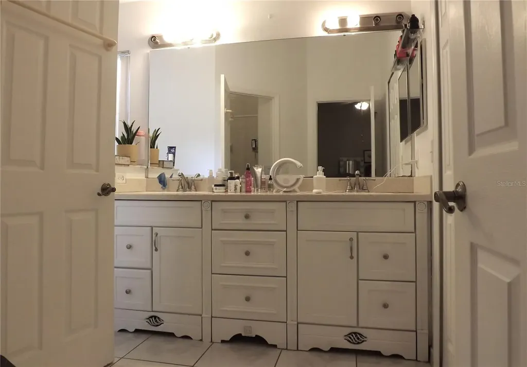 216 Sandhill Crane Run Orlando FL 32828