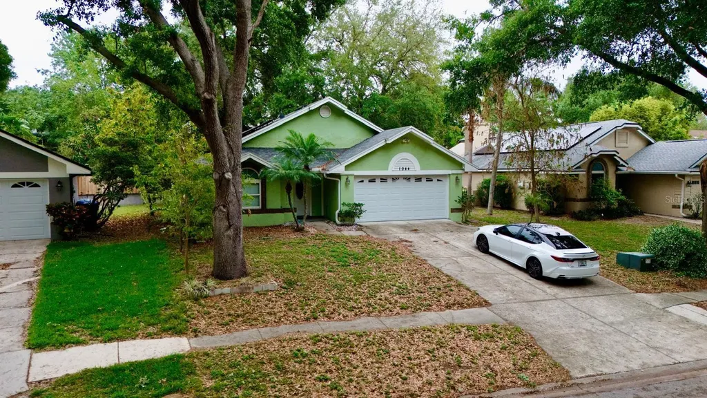 1044 Nin Street Orlando FL 32835
