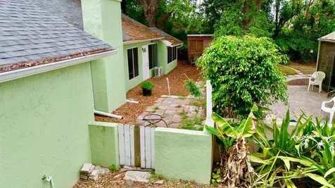 1044 Nin Street Orlando FL 32835