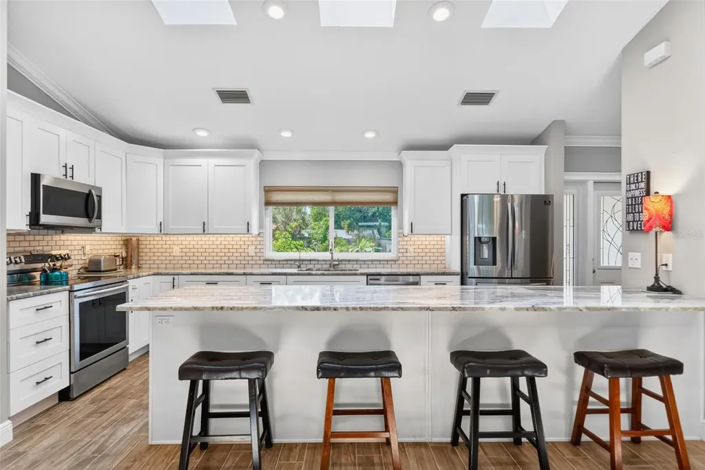 4420 Porpoise Drive SE St Petersburg FL 33705
