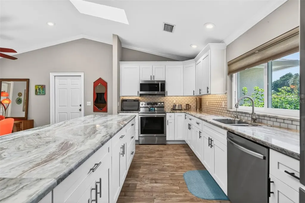 4420 Porpoise Drive SE St Petersburg FL 33705
