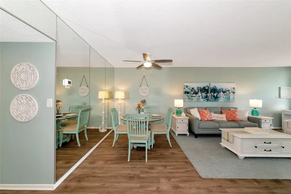 7461 W Country Club Drive N Sarasota FL 34243