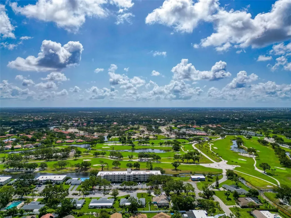 7461 W Country Club Drive N Sarasota FL 34243