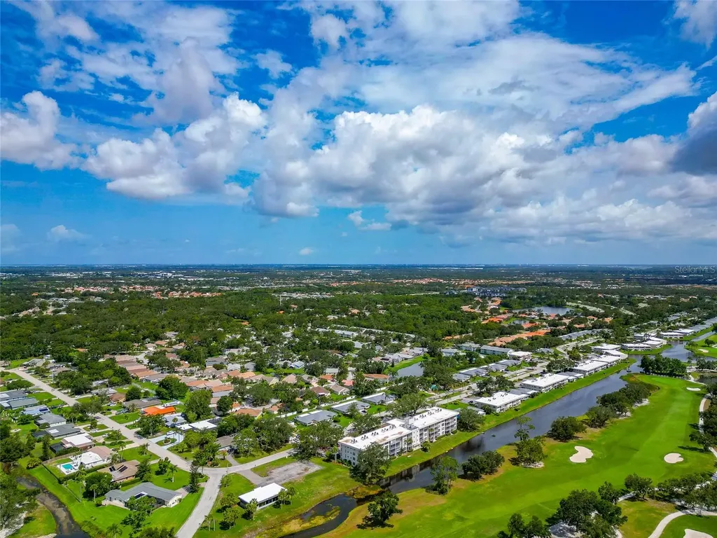 7461 W Country Club Drive N Sarasota FL 34243