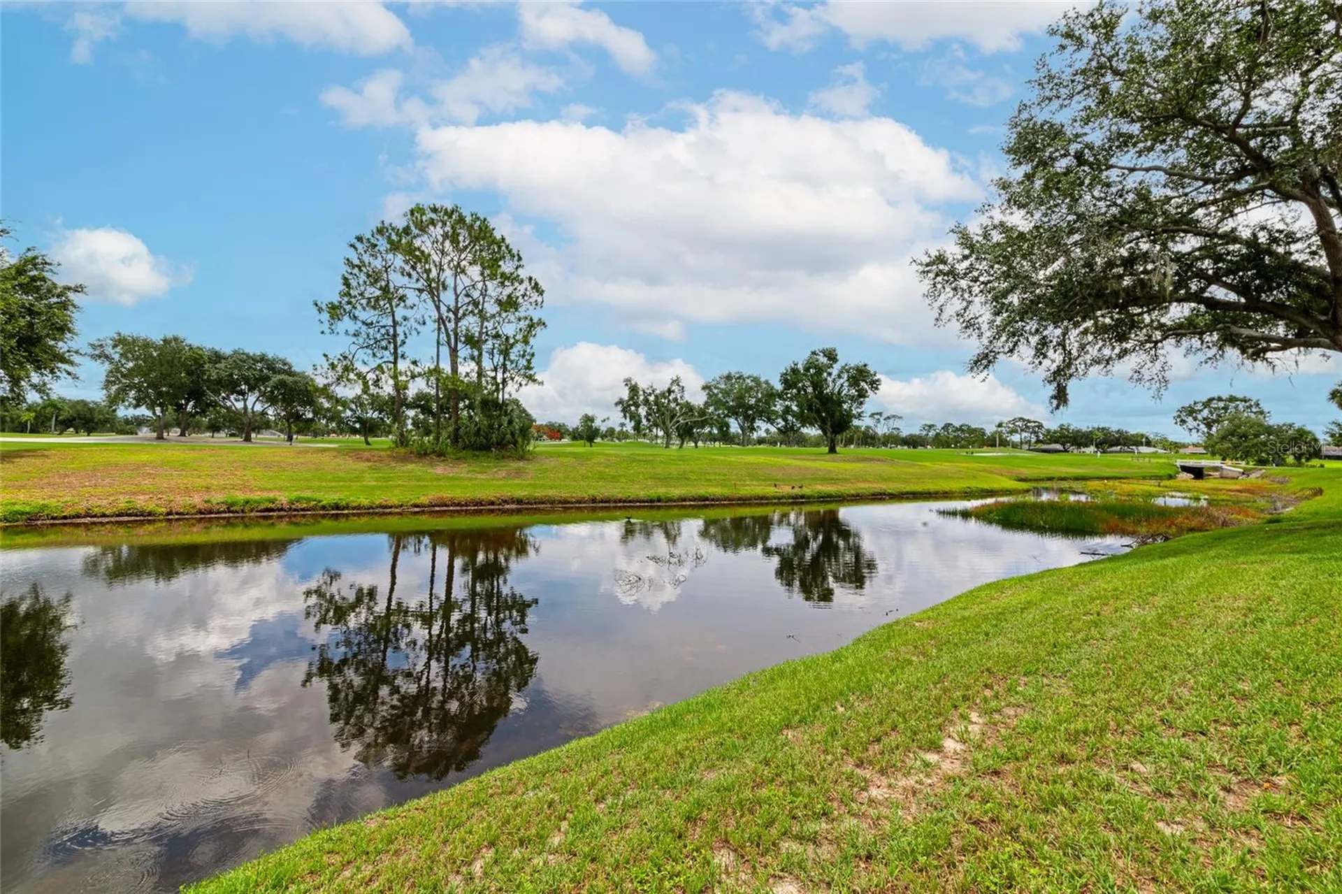 7461 W Country Club Drive N Sarasota FL 34243