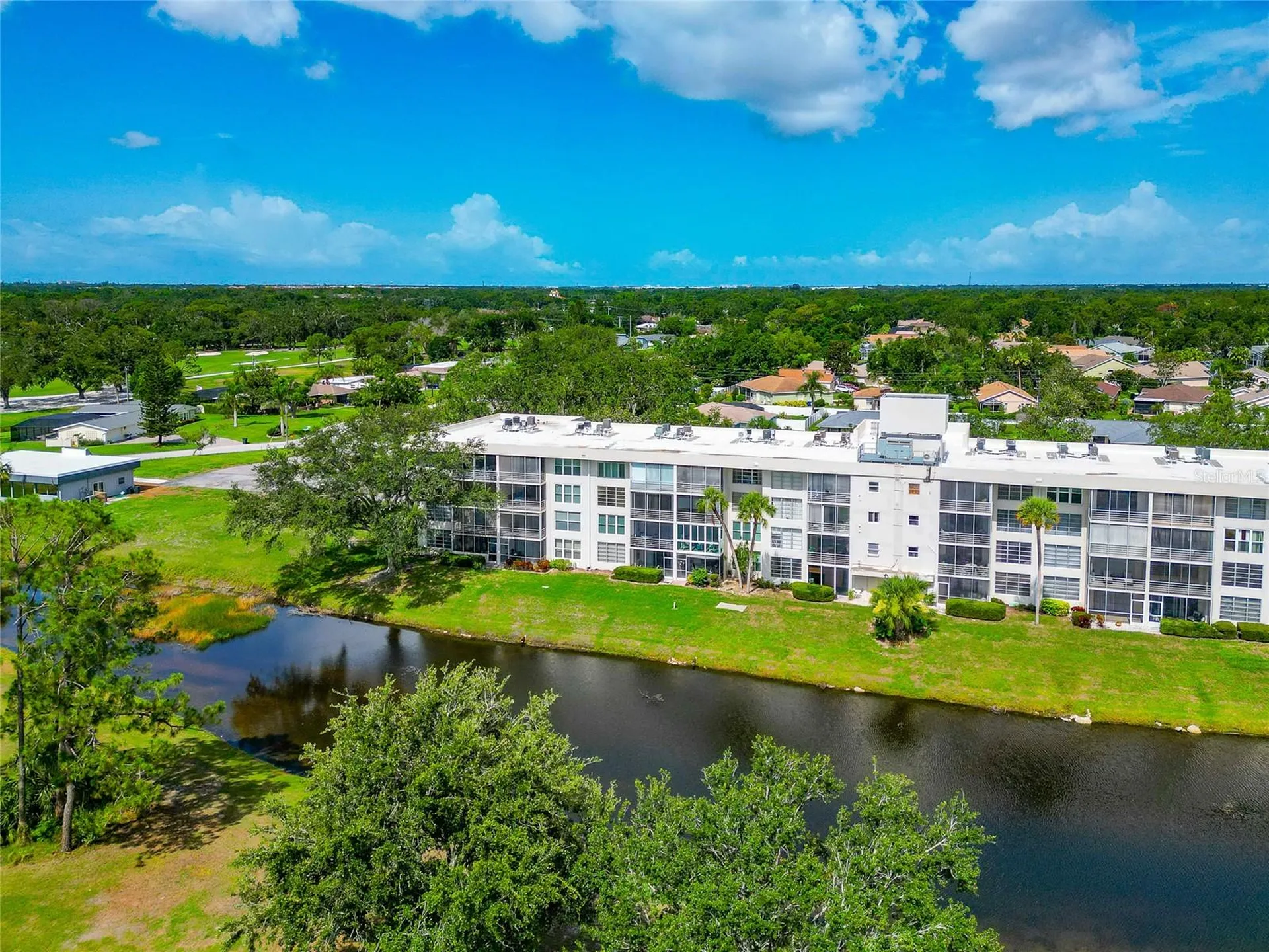 7461 W Country Club Drive N Sarasota FL 34243