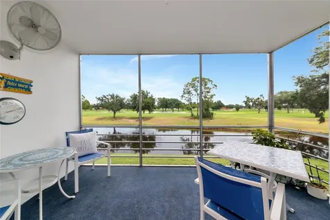 7461 W Country Club Drive N Sarasota FL 34243