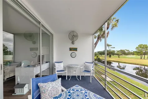 7461 W Country Club Drive N Sarasota FL 34243