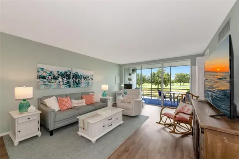 7461 W Country Club Drive N Sarasota FL 34243