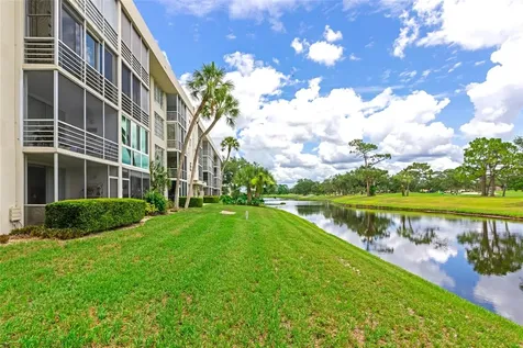 7461 W Country Club Drive N Sarasota FL 34243