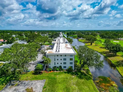 7461 W Country Club Drive N Sarasota FL 34243