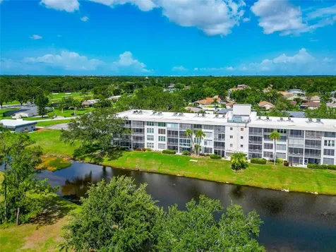 7461 W Country Club Drive N Sarasota FL 34243