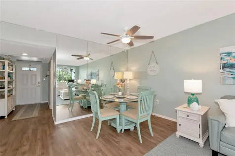 7461 W Country Club Drive N Sarasota FL 34243