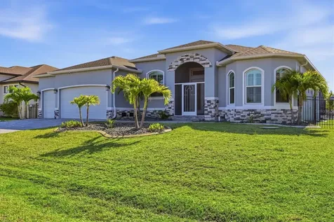 8314 Tracy Circle Port Charlotte FL 33981