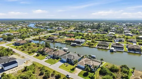 8314 Tracy Circle Port Charlotte FL 33981