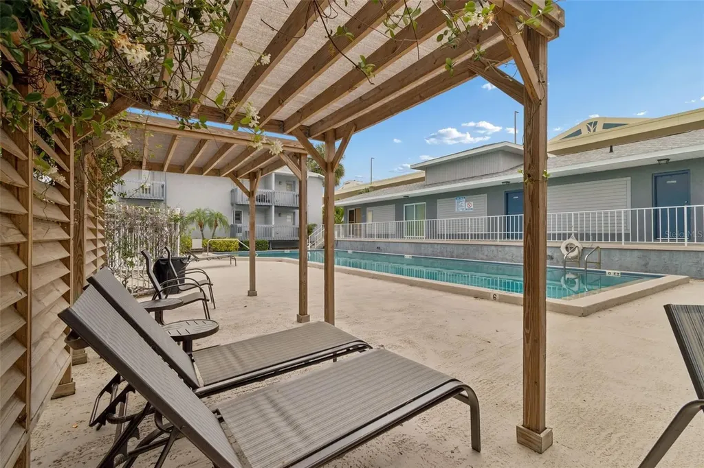 4813 Mcelroy Tampa FL 33611