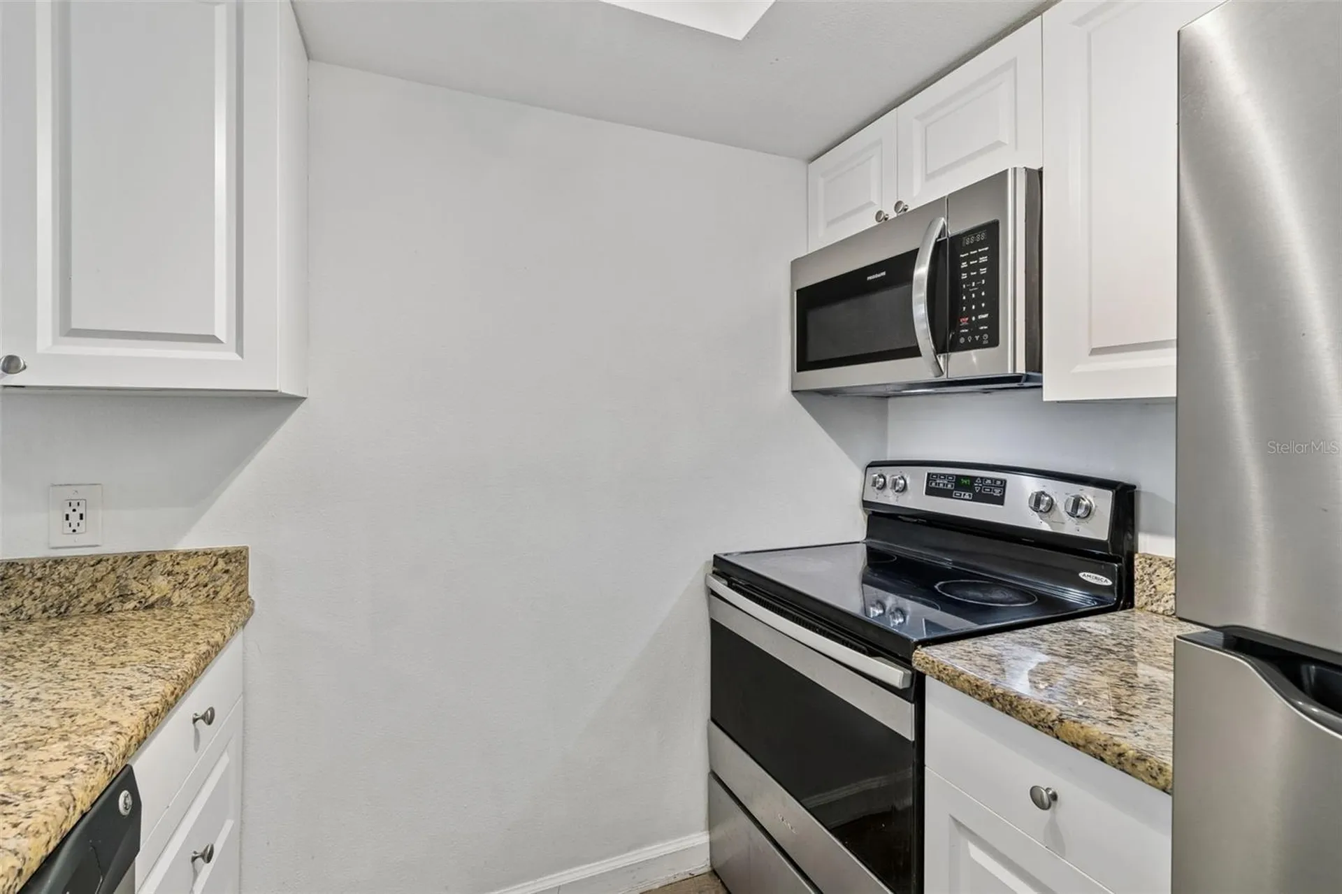 4813 Mcelroy Tampa FL 33611