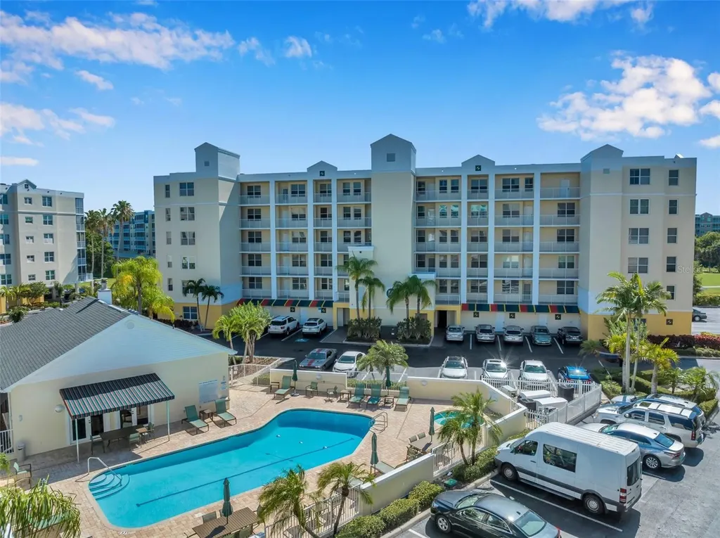 1200 Country Club Drive Largo FL 33771