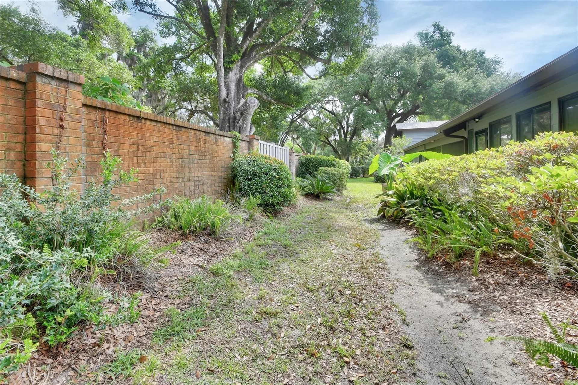 2919 Revere Place Deland FL 32720