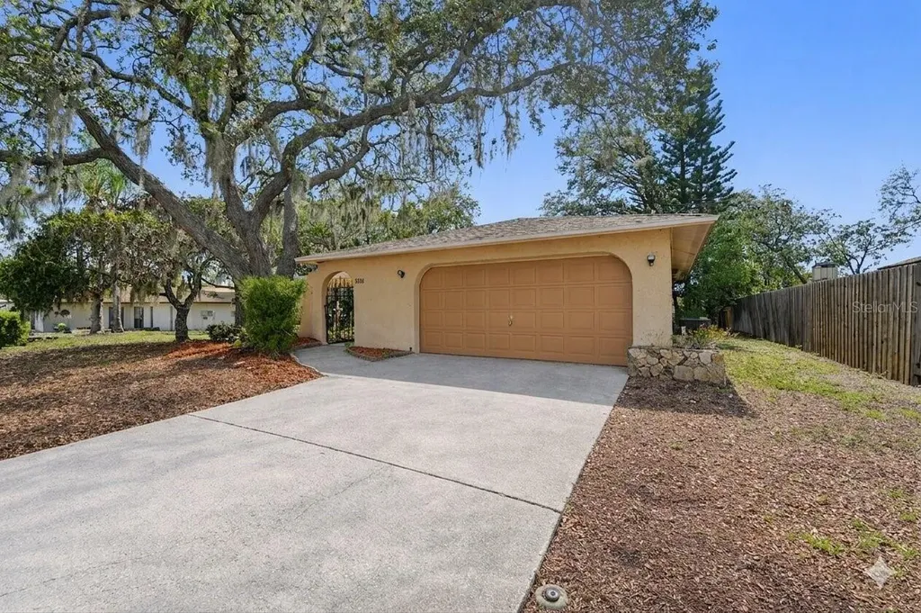 8741 Elm Leaf Court Port Richey FL 34668