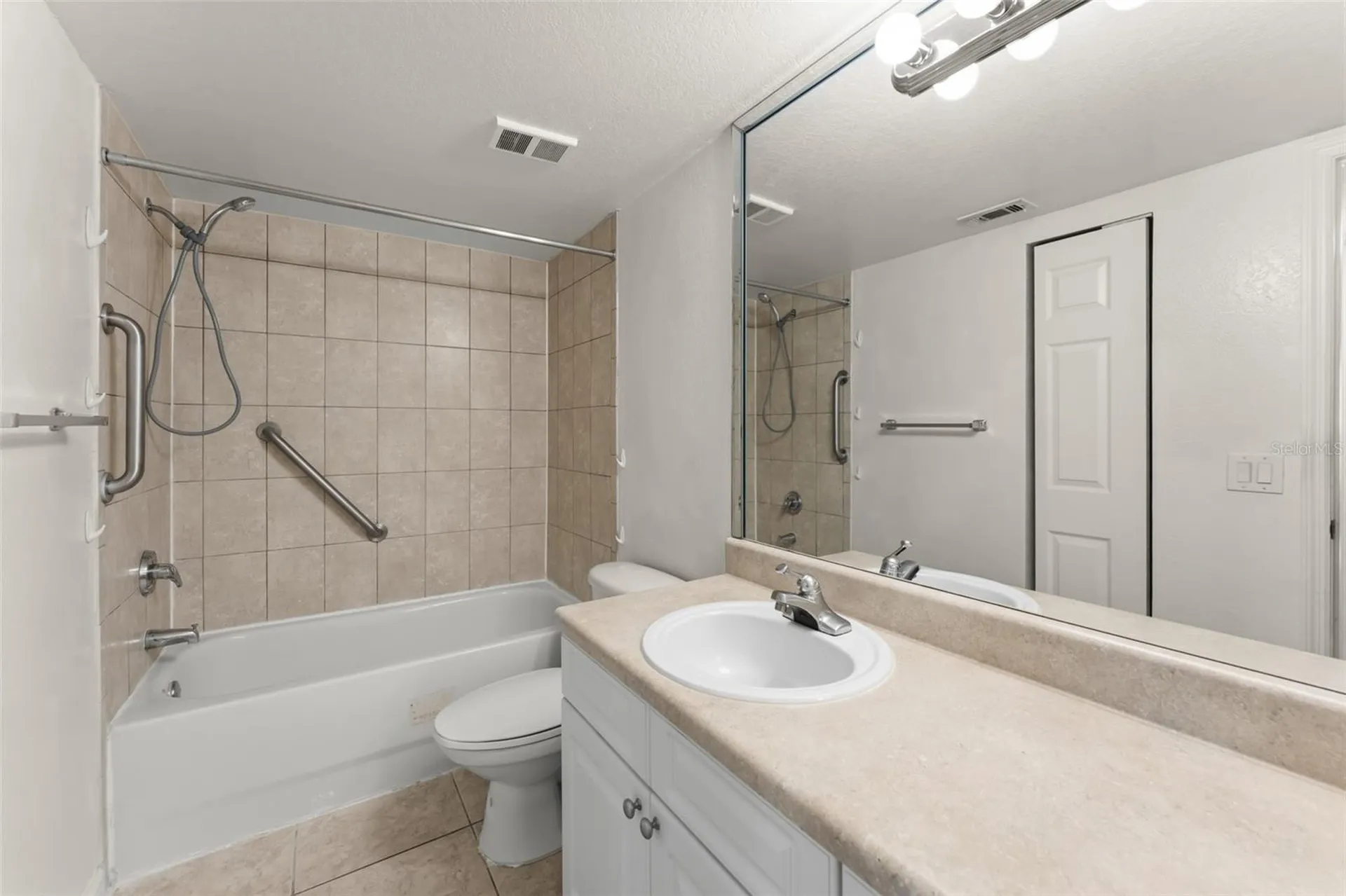 4532 Commander Drive Orlando FL 32822