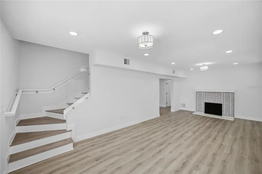 1315 22nd Avenue S St Petersburg FL 33705