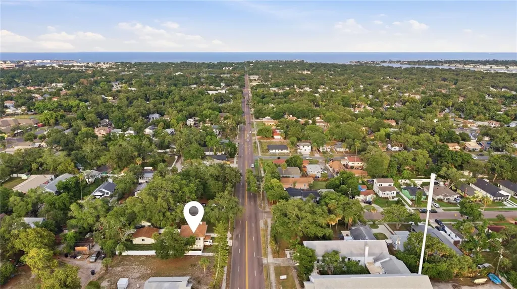 1315 22nd Avenue S St Petersburg FL 33705