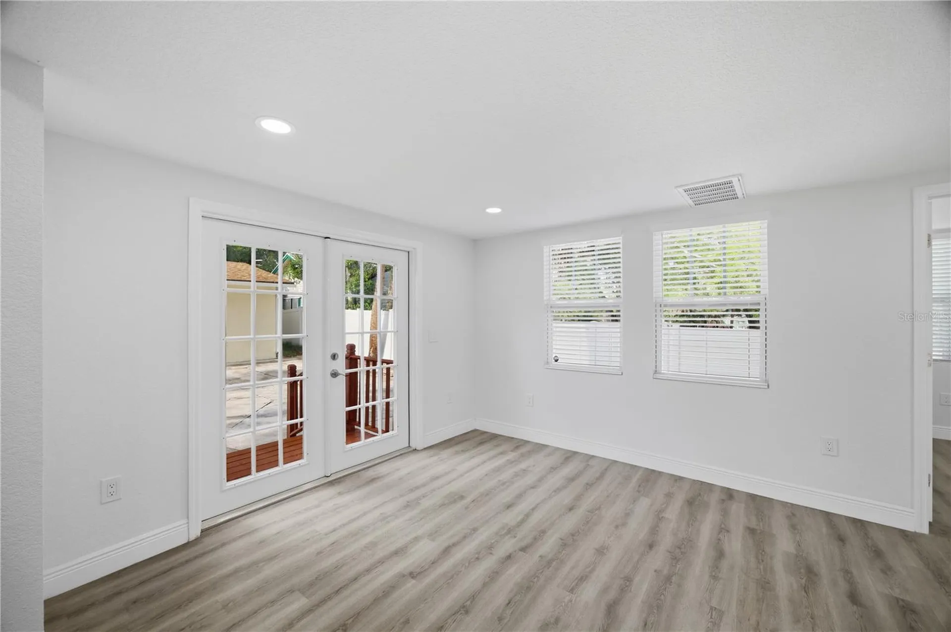 1315 22nd Avenue S St Petersburg FL 33705