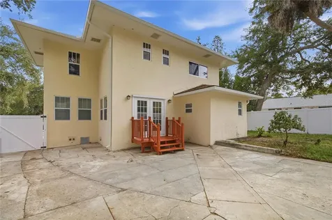 1315 22nd Avenue S St Petersburg FL 33705