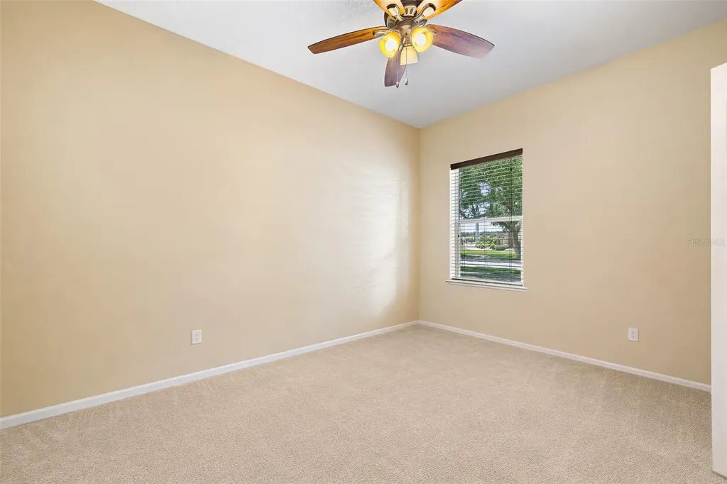 3216 Lynrock Avenue Dundee FL 33838