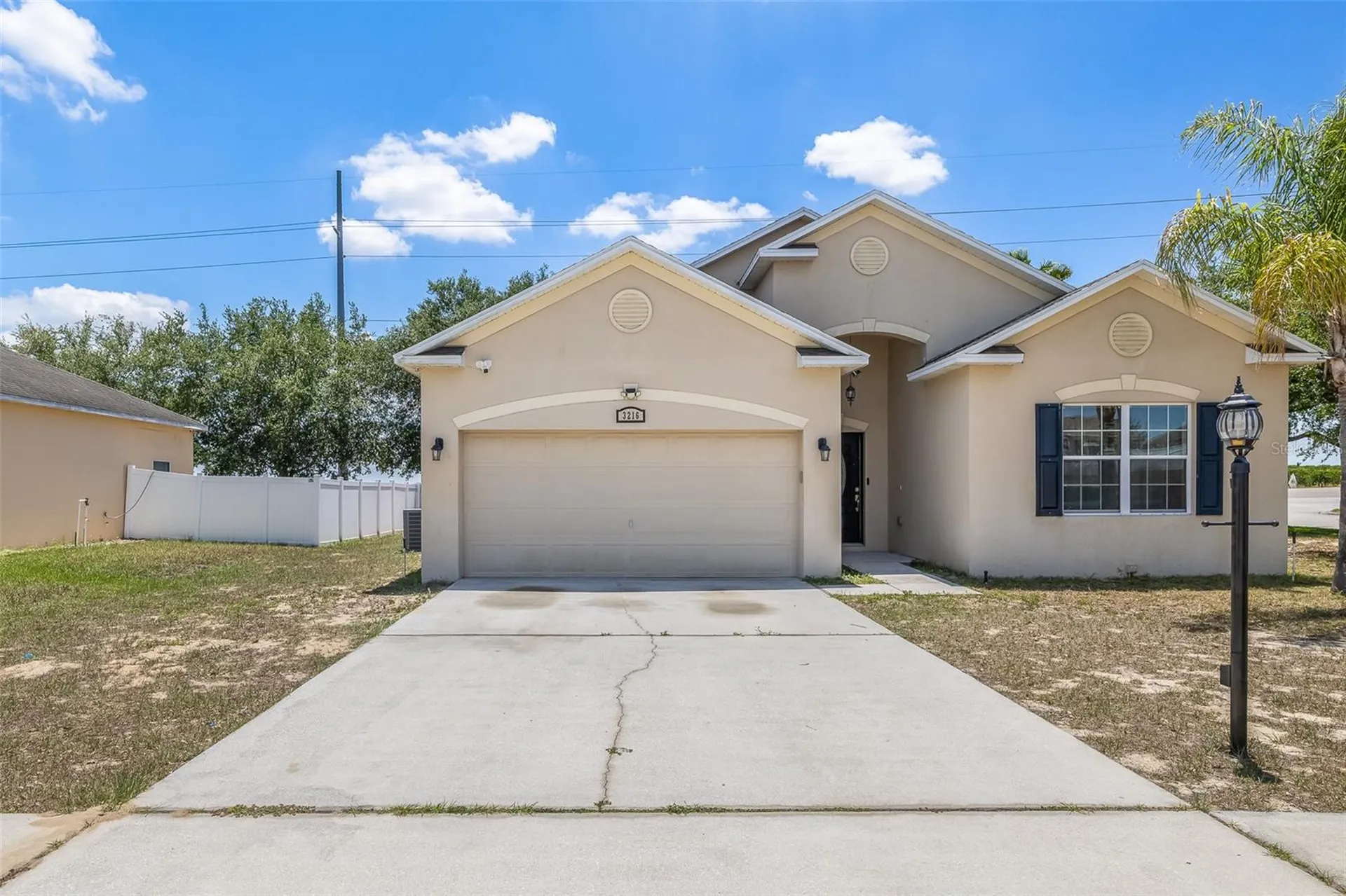 3216 Lynrock Avenue Dundee FL 33838